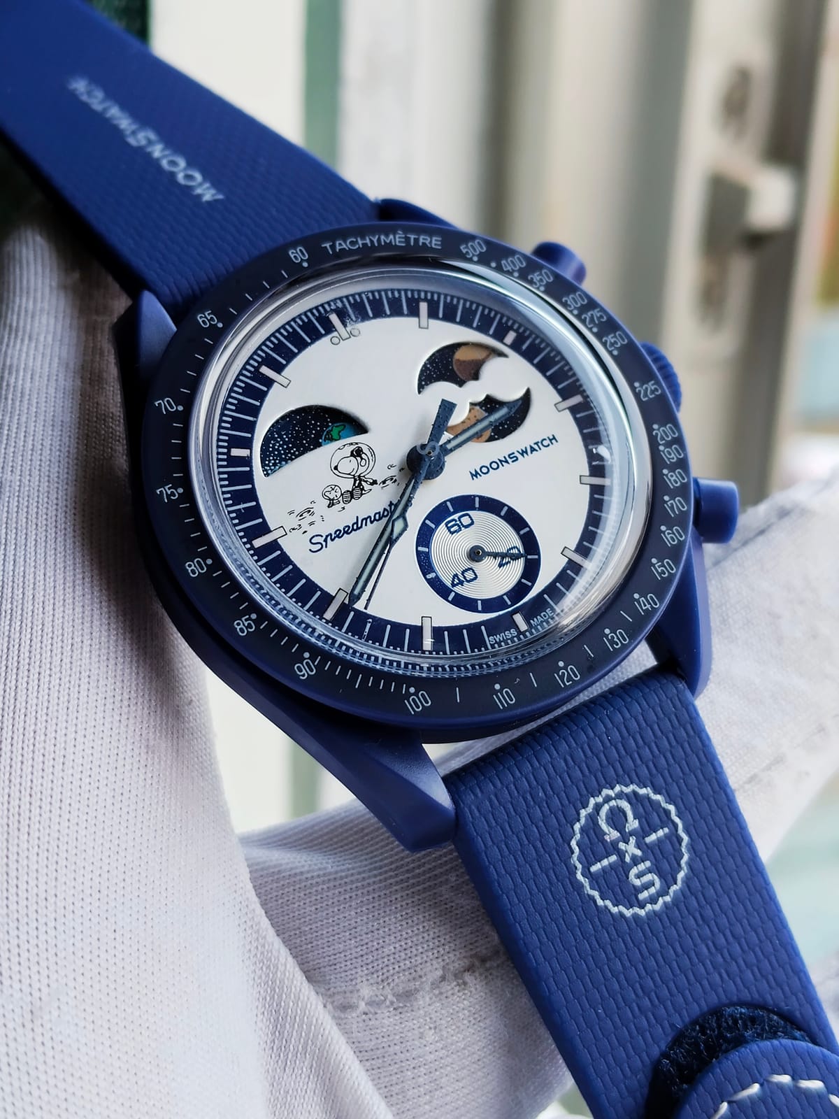 Omega swatch (blue white)