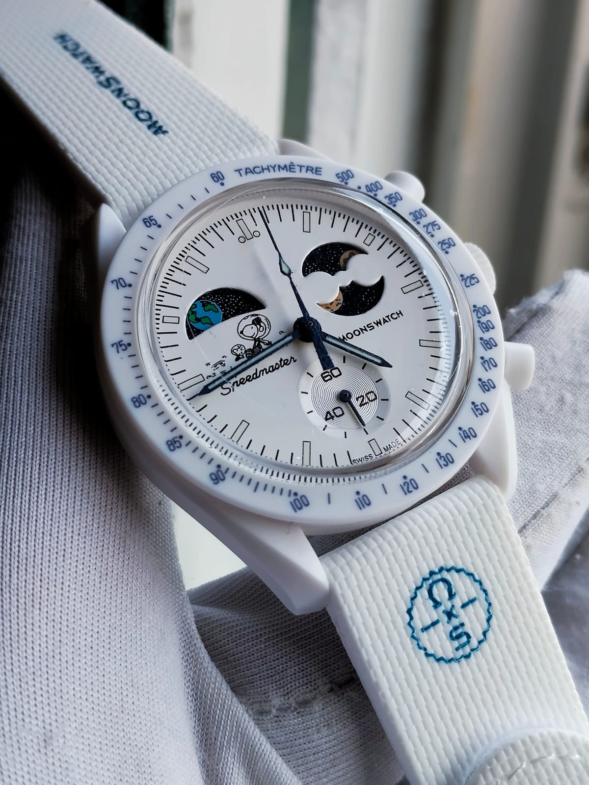Omega swatch (full white)