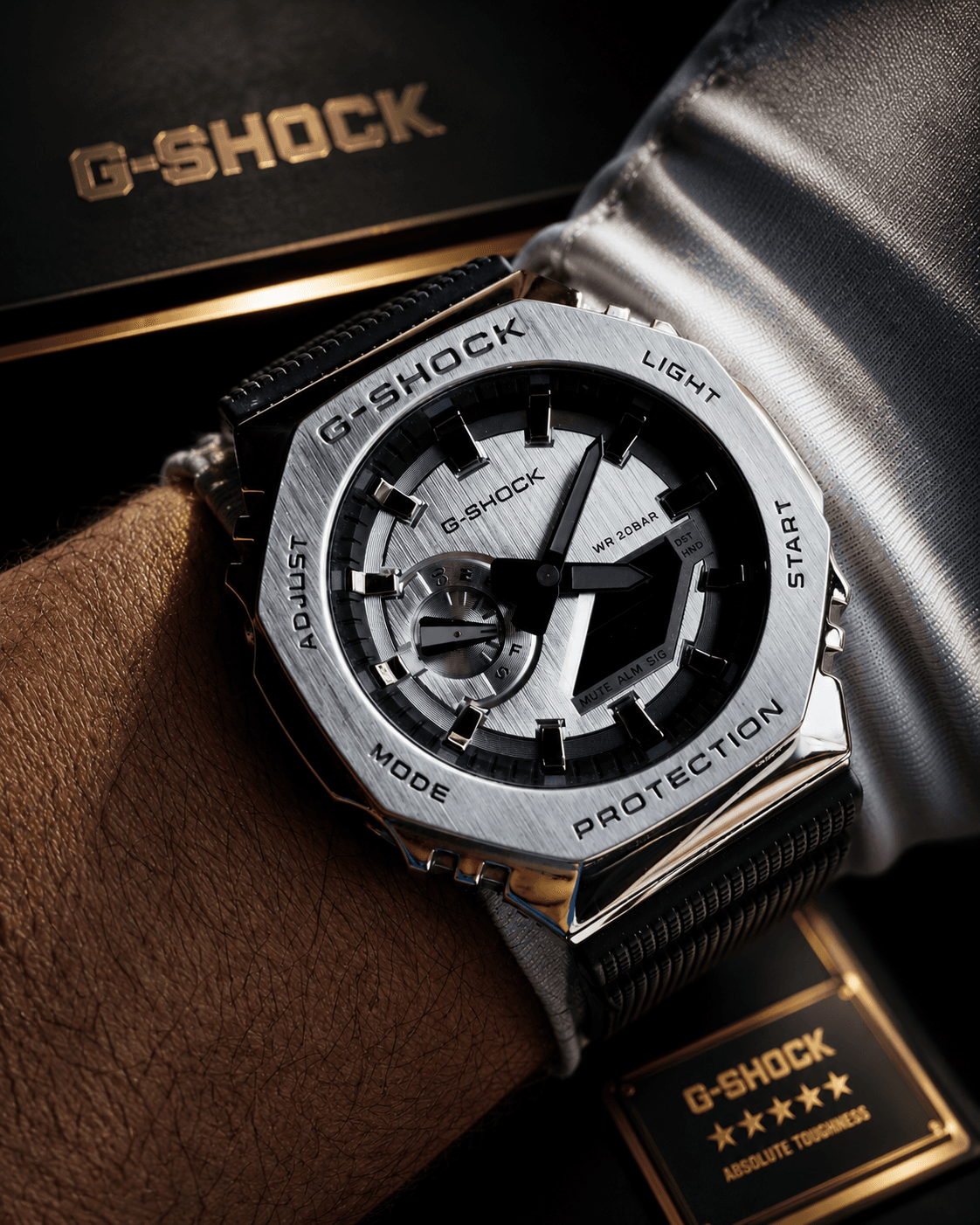 Casio G-Shock Gm2100 (silver dial silver body black strap)