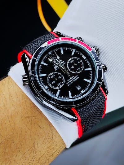 Omega seamaster (Red black)_img_1