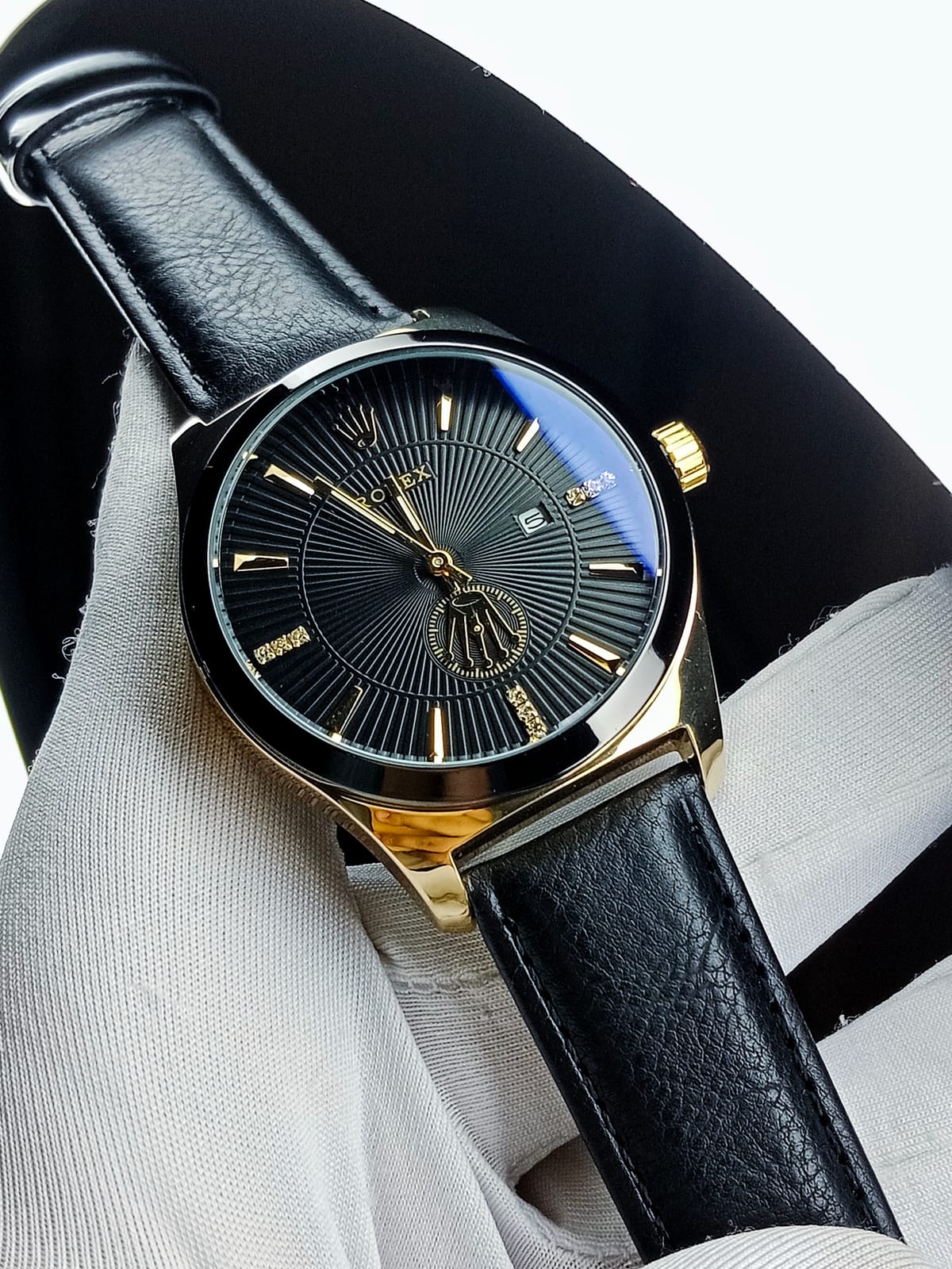 Rolex (golden case, golden vesel, black dial, black belt)