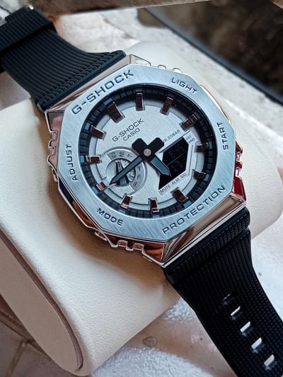 Casio G-Shock GM 2100 silver_img_0
