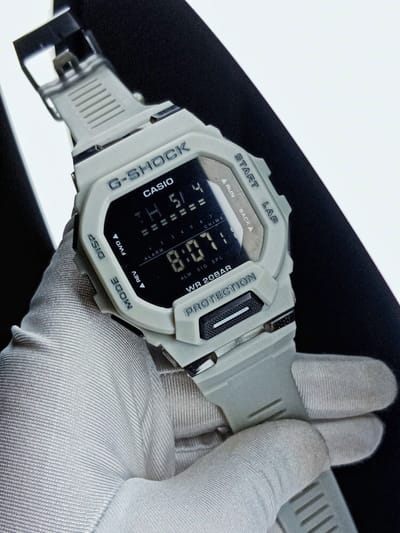 GBD200 off white usGshock AA_img_0