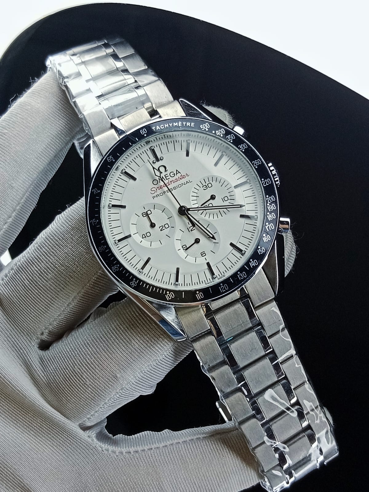 Omega speedmaster silver white black