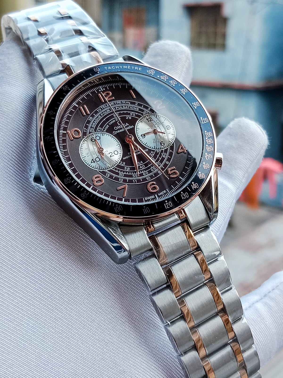 Omega two tone brown