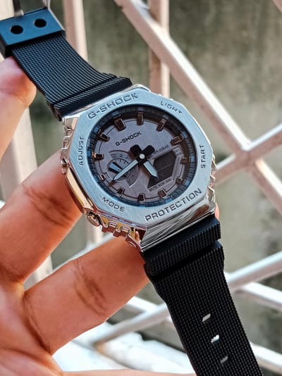 Gshock Gm 2100 silver grey with black belt_img_0