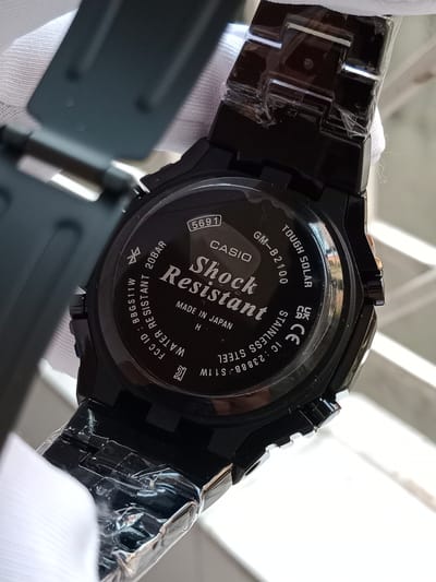 Gshock Gm-B2100 silver black rainbow_img_4