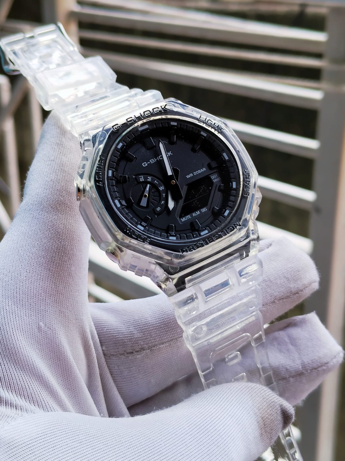 Casio G-Shock GA2100 (transparent black)