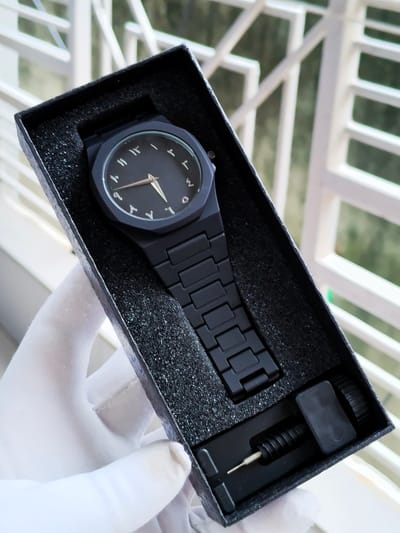 Aura silver black_img_1